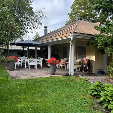 Gardenhouse- Yksityinen Talo Saunalla 公寓 萨斯塔马拉