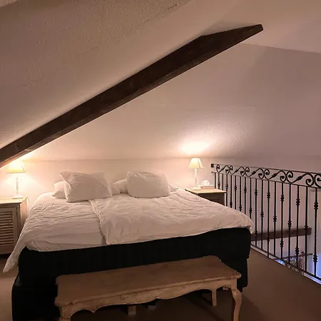 Διαμέρισμα Gardenhouse- Yksityinen Talo Saunalla *