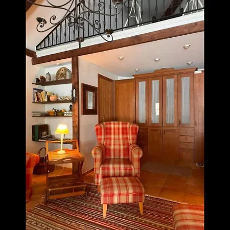 Gardenhouse- Yksityinen Talo Saunalla