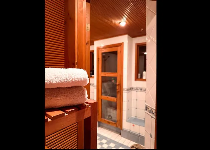 Gardenhouse- Yksityinen Talo Saunalla