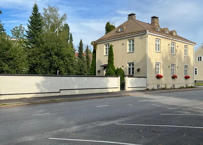 Gardenhouse- Yksityinen Talo Saunalla Lägenhet *